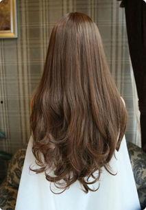 染咖啡色头发图片,演绎时尚新潮流