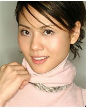 陈滢tvb个人资料,TVB当红小花旦的璀璨星途与魅力人生